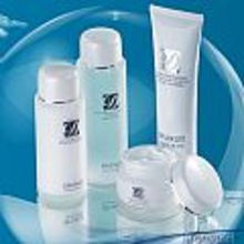 名牌美妆三折批发 机遇、风险与甄别指南